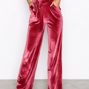 Nly Trend Wide Dressed Velvet Pants Housut Fuchsia
