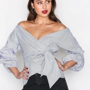 Nly Trend Wrap Shoulder Blouse Arkipaita Stripes