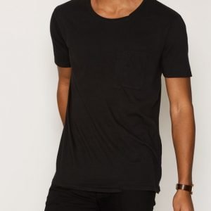 Nudie Jeans Lukas Skewed Pocket Tee T-paita Black