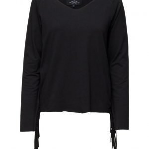 ONLY Onlmadge L/S O-Neck Tassel Swt