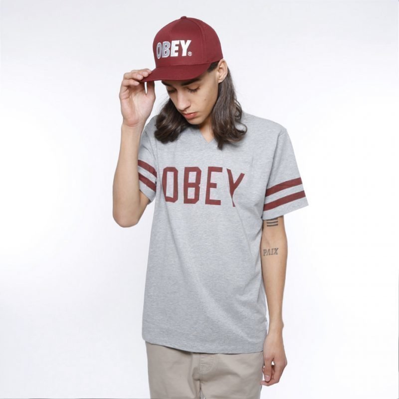 Obey Maddox -t-paita