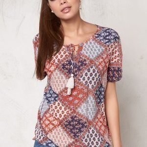 Object Abigail S/S Top Emberglow