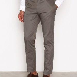 Oscar Jacobson Denzel Trousers Pukuhousut Army