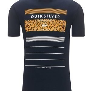 Quiksilver T-paita