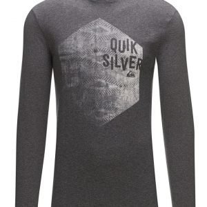 Quiksilver paita