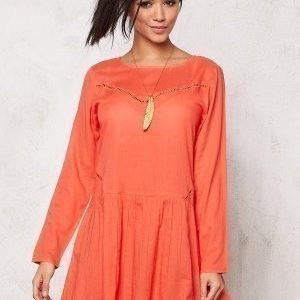 Rut & Circle Masie Dress Pop Coral