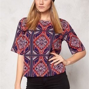 Rut & Circle Sasha Top Blue/Red