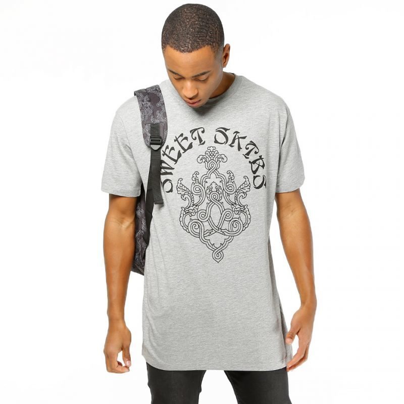 SWEET SKTBS Tall Knot -t-paita