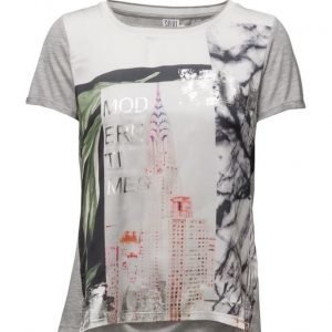 Saint Tropez T-Shirt With Front Print