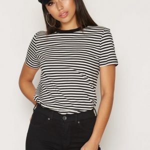 Selected Femme Sfmy Perfect Ss Tee Box Cut-Stri. T-Paita Musta