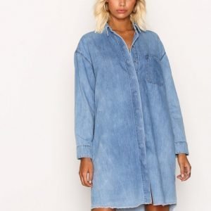 Selected Femme Sfpetra Ls Denim Dress Medium Blue Loose Fit Mekko Vaaleansininen