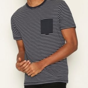 Selected Homme Shdivan Ss O-Neck Tee T-paita Tummansininen