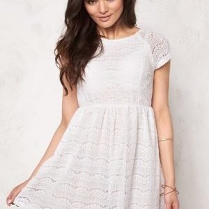 Sisters Point Velu-Dress 115 Cream