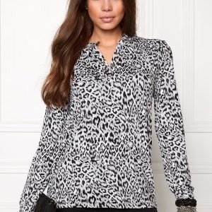 Soaked In Luxury Jade Shirt Grey Leopard Print