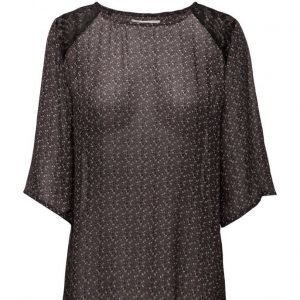 Sofie Schnoor Blouse lyhythihainen pusero