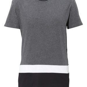 Solid Donaver T-shirt 8236 Grey Mel