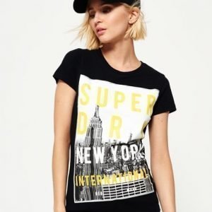 Superdry Box Photo City Nyc T-paita Musta