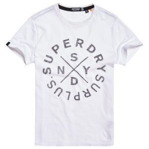 Superdry Graafinen Surplus Goods Paita Valkoinen