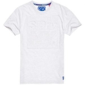 Superdry Kohokuvioitu Ny Sport T-paita Vaaleanharmaa