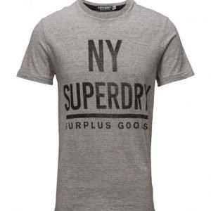Superdry Surplus Goods Graphic Tee lyhythihainen t-paita