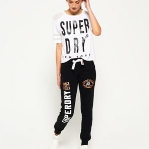 Superdry Track & Field Collegehousut Musta
