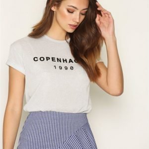 Topshop Copenhagen T-Shirt T-Paita Hopea