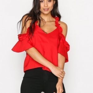 Topshop Ruffle Cold Shoulder Top Arkipaita Red