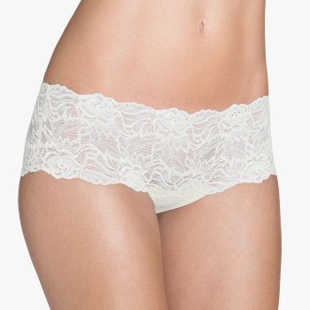 Triumph Forbidden Lace Hipster