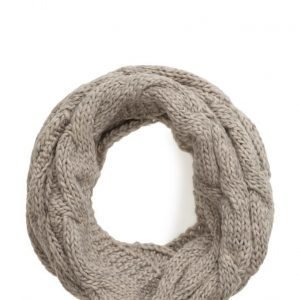 UNMADE Copenhagen Cable Knit Snood huivi