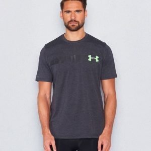 Under Armour Fast UA Left Chest SS Tee 003 Black Hyper