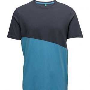 United Colors of Benetton T-Shirt lyhythihainen t-paita