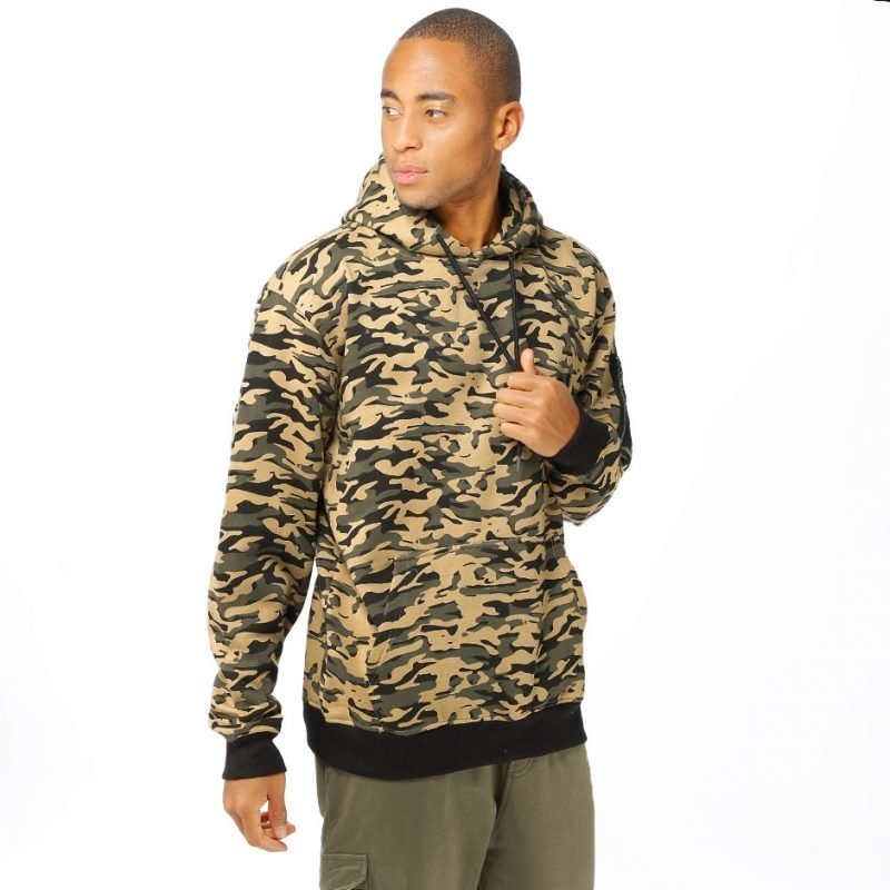 Urban Classics Camo Bomber -huppari