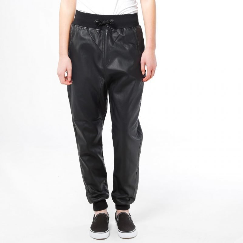 Urban Classics Deep Crotch Leather Imi -housut