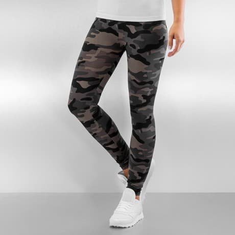 Urban Classics Leggingsit Camouflage