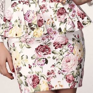 Vaalea kukkakuvioinen peplum-hame