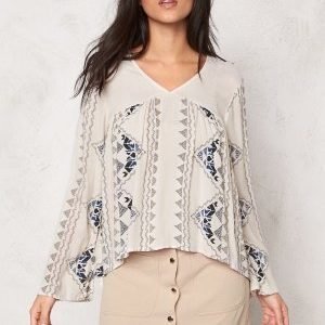 Vero Moda Dolly w/l top Moonbeam