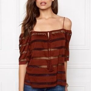 Vero Moda Steve Off Shoulder Fired Brick