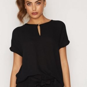 Vero Moda Vmasta Ss Blouse Noos Arkipaita Musta