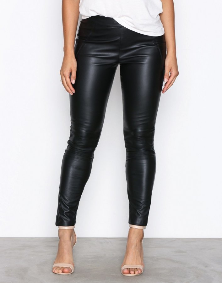 Vero Moda Vmsevena Legg Pu Stretch Black Nahkahousut Musta - Vaatekauppa24.fi