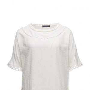 Violeta by Mango Openwork Plumeti Blouse lyhythihainen pusero