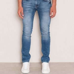 William Baxter Ted Slim Fit Mid Blue Wash