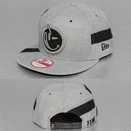 Yums Snapback Lippis Harmaa