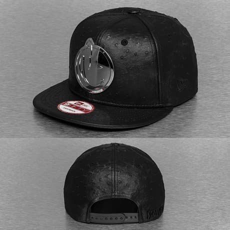 Yums Snapback Lippis Musta