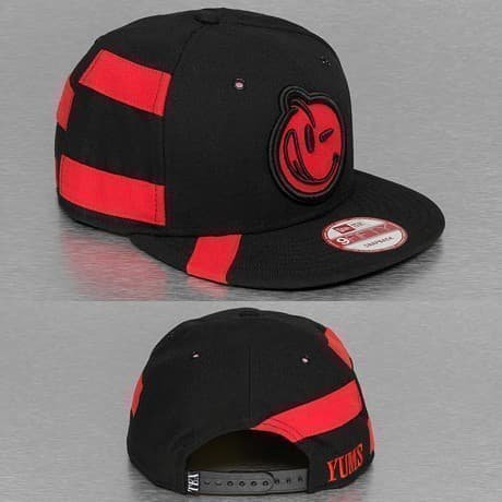 Yums Snapback Lippis Musta