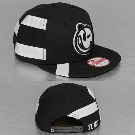 Yums Snapback Lippis Musta