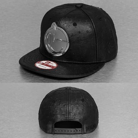 Yums Snapback Lippis Musta