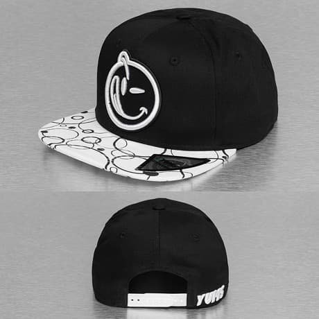 Yums Snapback Lippis Musta