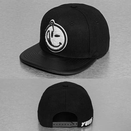 Yums Snapback Lippis Musta