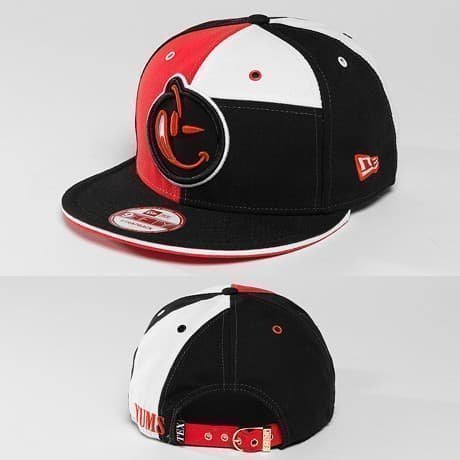 Yums Snapback Lippis Musta